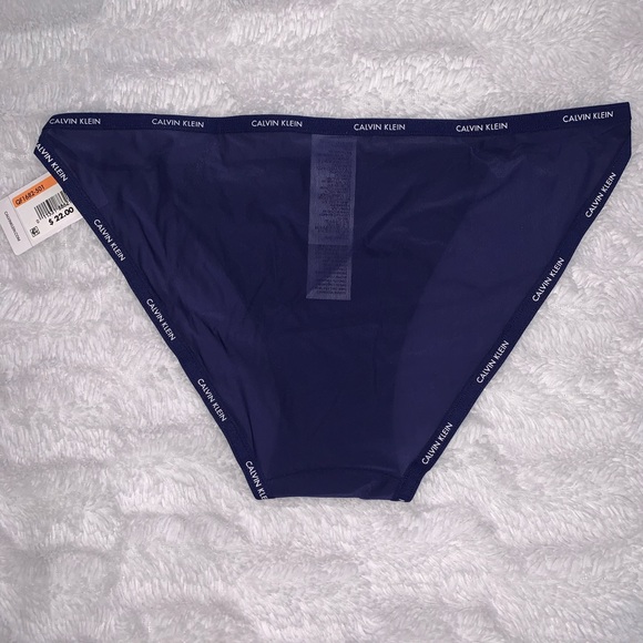 🔹Calvin Klein Underwear🔹 - Picture 2 of 3